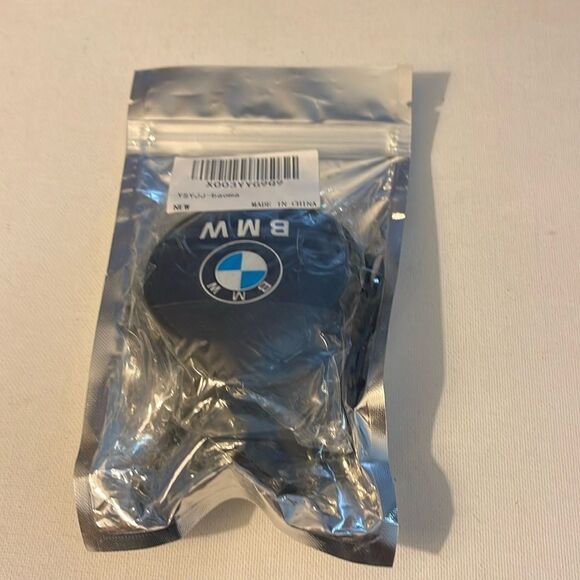 BMW Sunglass Holder for Car with Logo Black Leather NWT - Picture 10 of 10